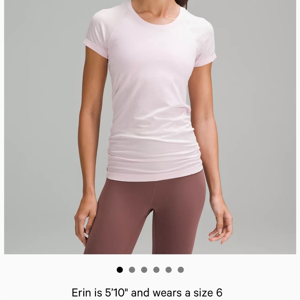 Lululemon Swiftly Tech Short Sleeve Shirt 2.0 Size 8 in Pink